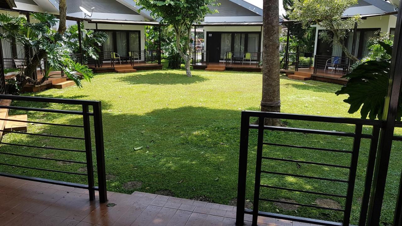 New Mountain Springs Hotel & Resort Lembang Dış mekan fotoğraf
