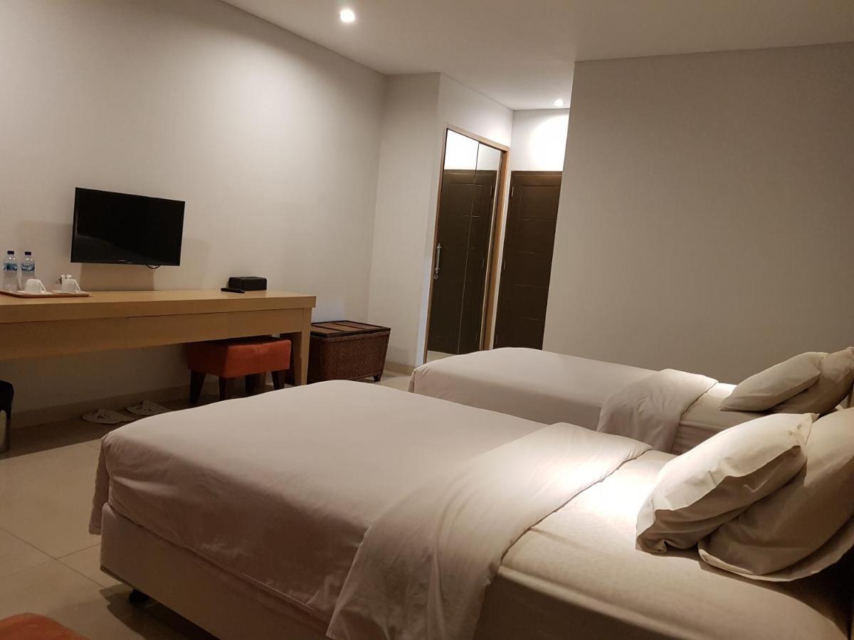 New Mountain Springs Hotel & Resort Lembang Dış mekan fotoğraf