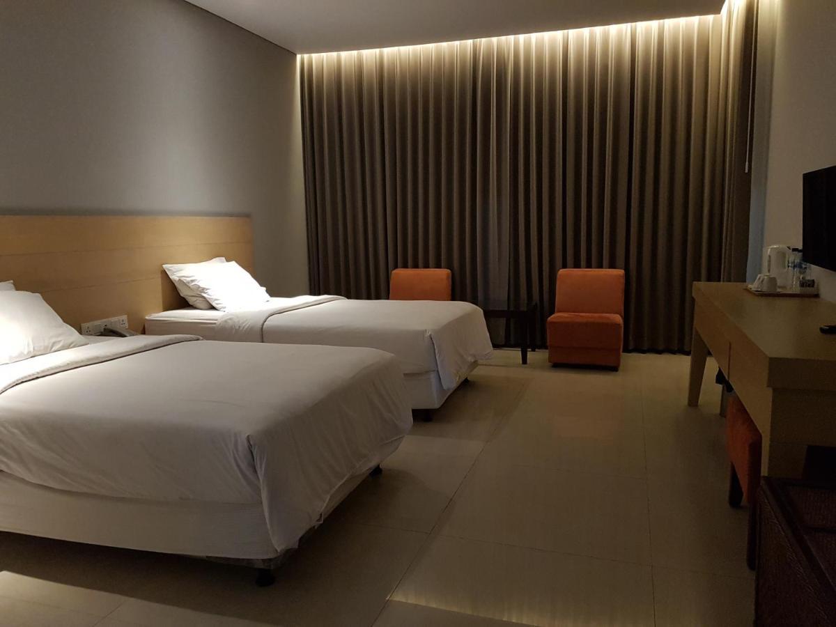 New Mountain Springs Hotel & Resort Lembang Dış mekan fotoğraf
